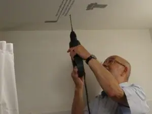 badkamerverwarmings paneel - markeer boorgaten